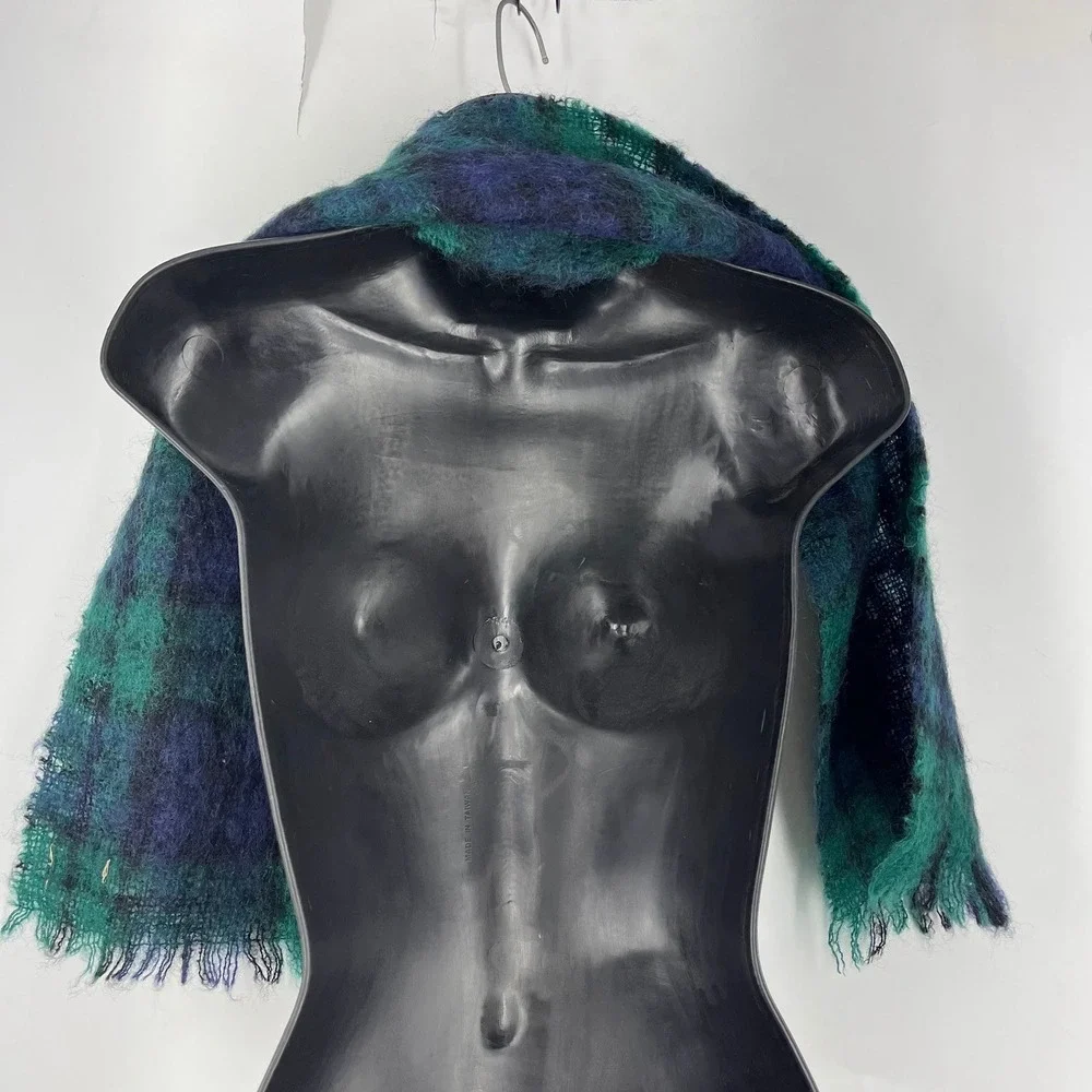St Michael Mens Black Watch Tartan Mohair Wool Scarf Made in Scotland Green Blue